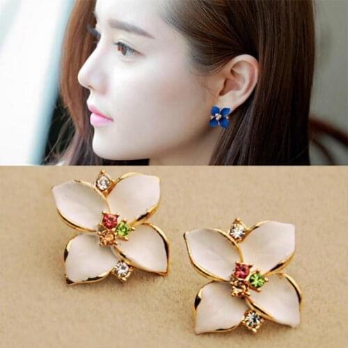 Korean Earing Shiny Crystal Flower Stud Earrings For Women Earings Jewelry Fashion Zircon White Blue Pink Black Flower Earrings