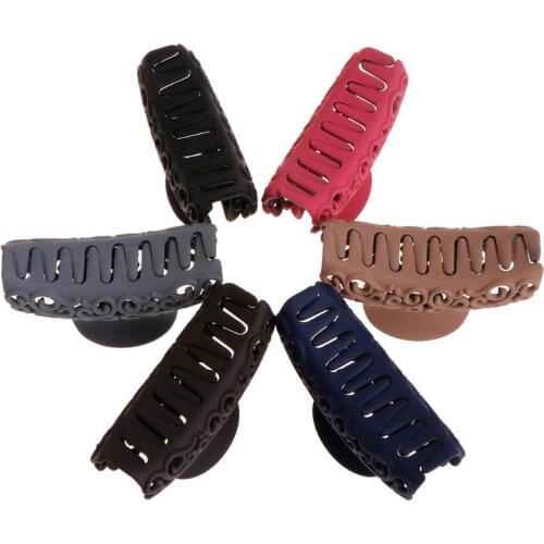 2020 New Arrival Large Size Hair Clamps For Women Plastic Hair Claw Clips Hollow Out Carving Headwear