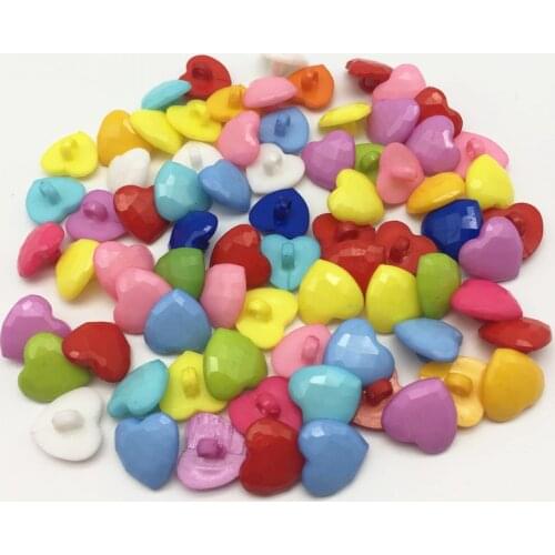 100pcs 14x15mm Plastic Mixed Hearts With Shanks Sewing Buttons Scrapbooking