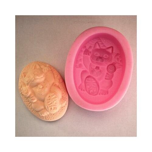Ree shipping handmade soap silica gel mould candle soap mould silicone mold for DIY lucky cat