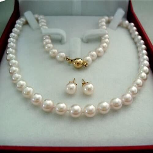 Charming 8-9MM White Akoya Pearl Necklace Earring Set AA 012