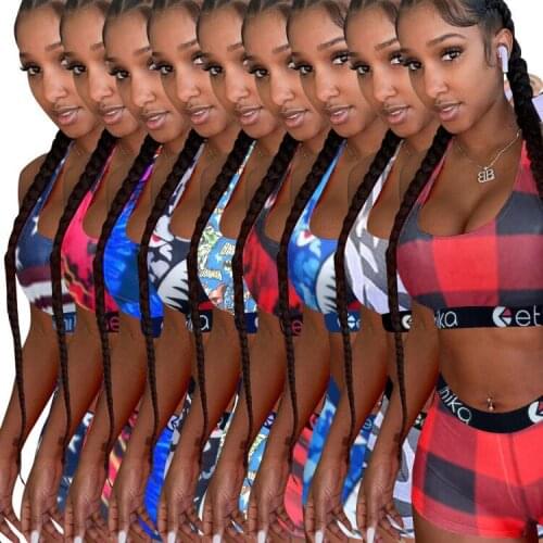 2021 Summer Cartoon Positioning Print Vest Shorts Two Piece Set Women Set Sweat Absorption Sports Breathable Beach Style Suit