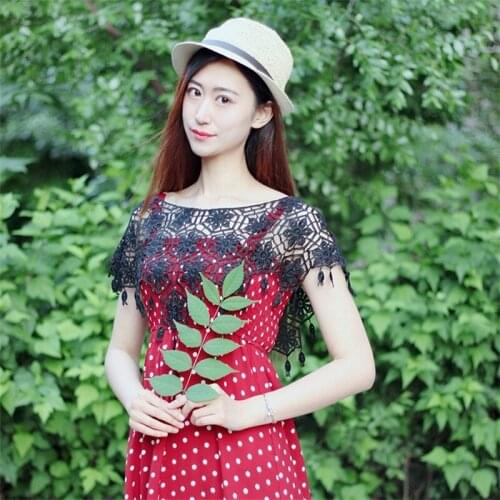 Snowflake Style Women Shawl Crochet Lace Sun-protection Cover-Ups Flower Sexy Hollow Out Summer Beach Cape Women Fabric