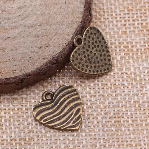 Free shipping 50pcs 16x15mm antique bronze Heart charms diy retro jewelry fit Earring keychain hair card pendant accessories