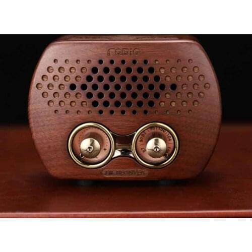 Retro portable FM MP3 Radio Speaker With Bluetooth Wood HiFi Sound TF Card Slot Rechargable Old Fashioned Classic Car Audio