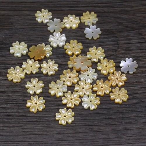 2021 New Natural Sea Shell Loose Beads Yellow Mother of Pearl Charms Pendant for DIY Crafts Earring Necklace Jewelry Making Gift