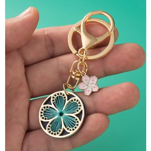 Five Petal Flower Tied With String Metal Keychain Handmade Car Keyring Couple Lover Bag Phone Ornament Female Lanyard Girl Gift