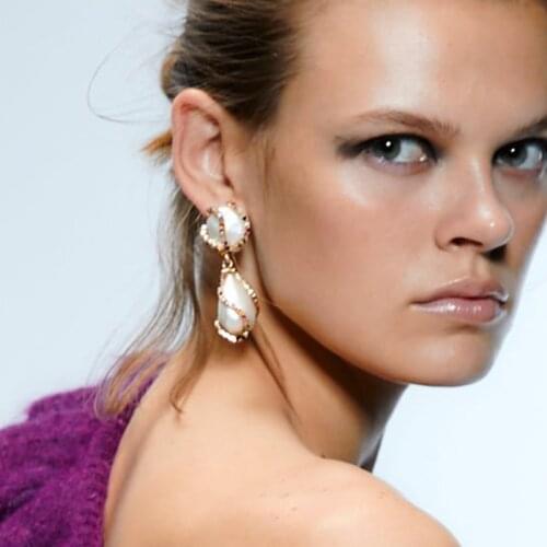 Rongho Hyperbole Big Pearl stud Earrings for Women Multi Color Crystal Statement Earring Geometric Brincos Hiphop Jewelry