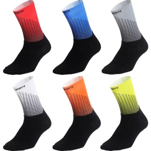 Riding socks competitive highway bicycle socks broken wind running mountaineering breathable men middle tube sports socks