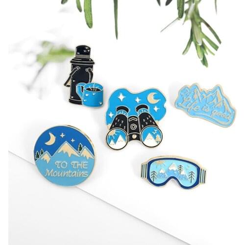 Outdoor Travel Equipment Telescope Brooch Windshield Mountain Hot Water Bottle Exquisite Fashion Enamel Brooch Gift Jewelry