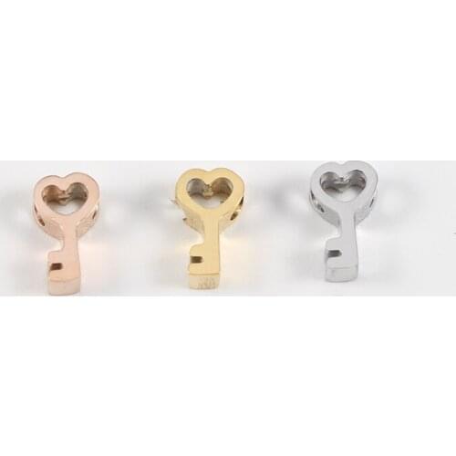 Hollow Heart Key Pinhole Bead 4.7*7.9mm Charms Stainless Steel Mirror Polished Charms Connector Bracelet Pendants 20pcs/lot