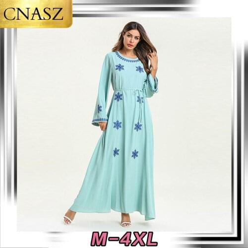 Muslim Dress Islamic Fashion Long-Sleeved Large Size Womens Dubai Turkey Embroidered Long Skirt Arabic Moroccan Robe Dress