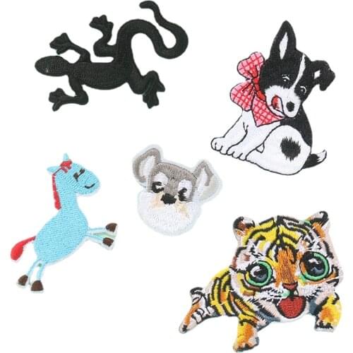New Arrival Animals Embroidered Cloth Sticker Badge Boutique DIY Cute Animal Embroidery Childrens Clothing Patch Decoration