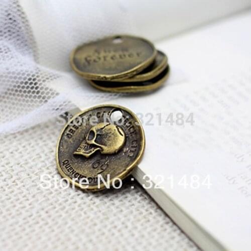 50pcs Antique bronze brass metal 28mm Pirate skull coins tags Jewelry Charms Drop Pendant findings for Necklace Bracelet