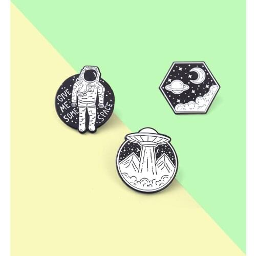 Universe Series Enamel Pins UFO Brooches Starry Sky Astronauts Badge Backpack Accessories Gift for People Who Love Space Custom