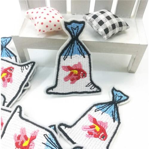 1Pcs goldfish Patch for Childrens Clothing Iron on Embroidered Applique Cute Patch Fabric Clothes Badge DIY hat gloves
