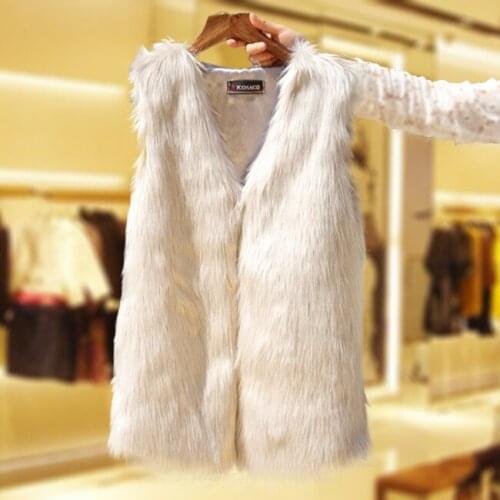 Fur Vest Outwear Jacket Women 2019 Solid Color Faux Winter Coat Women Hot Fox Wool Fur Coat Europes Wind Vestidos BCD1507100