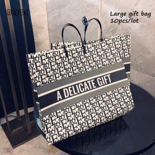 10pcs Fashion Large Size Jacquard PVC Gift Bag Activity Clothing Store Party Packaging Decoration Portable Shopping Bag Gift Bag