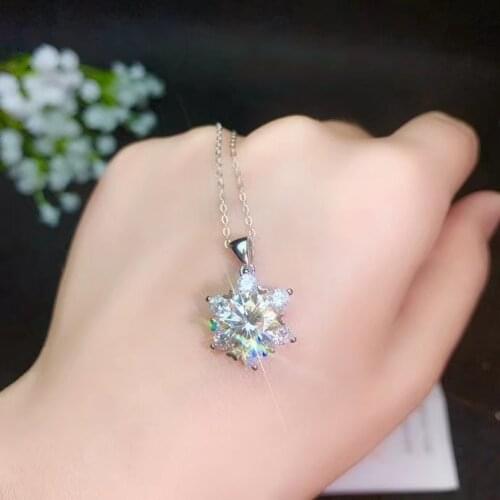 Six angles star shape crackling moissanite pendant for necklace with silver jewelry for women