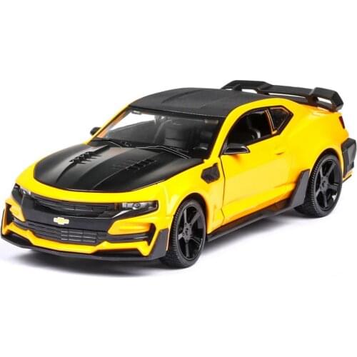 Hot 1:24 scale diecast Chevrolets muscle sport car metal model with light and sound Camaroes vehicle pull back toys collection