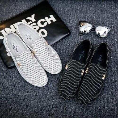 2021 Summer New Fashion Loafers Mens Comfortable Flat Casual Shoes Breathable Non-Slip soft Leather Lightweight Driving Shoes