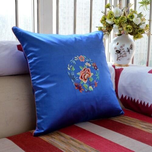 New Chinese Style Embroidery Flora Cushion Cover Pure Color Red Pillowcase Decoration for Liveing Room Sofa Waist Pillowcase