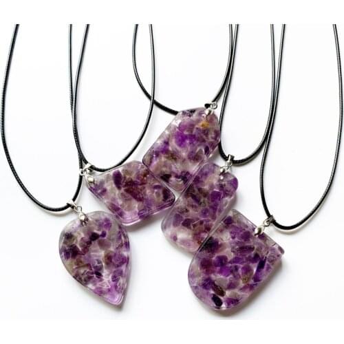 Natural Amethyst Crystal Stones Orgone Pendant Healing Crystal Purple Chips Stone Necklace Resin Geometric 1pc