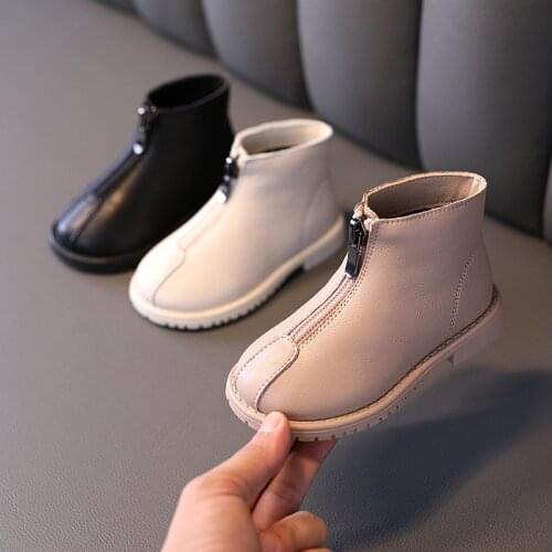 ChildrenS Shoes Autumn Winter Fashion Boys Girls Leather Martin Boots Anti-Kick Soft Bottom Wearable Boots Non-Slip Short Boots