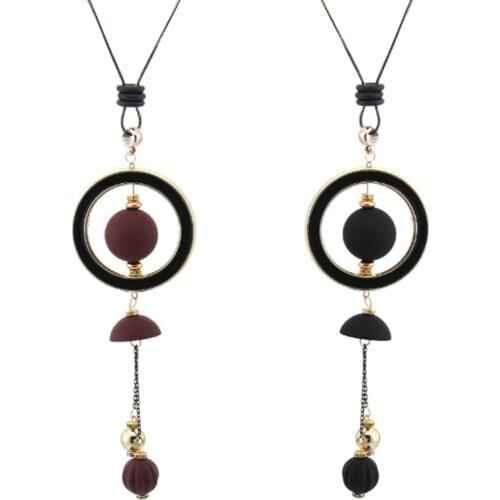 New Women Necklaces Pendants Geometric Circle Round Wood Beads Sweater Chain Necklace For Women Jewelry