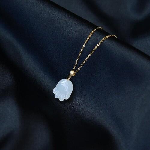 Natural and suet jade cats claw pendant necklace Chinese style elegant fresh and cute charm womens silver jewelry