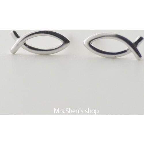 925 Sterling Silver Small Fish Stud Earrings For Women Casual Style Girl Earings