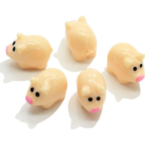 Free Shipping 3D Kawaii Pig Animal Resin Cabochons Ornament Accessories Cute Animal Pig Shape Beads Charms DIY Material