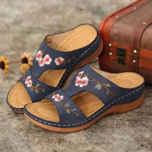 LanLoJer Women's Slippers