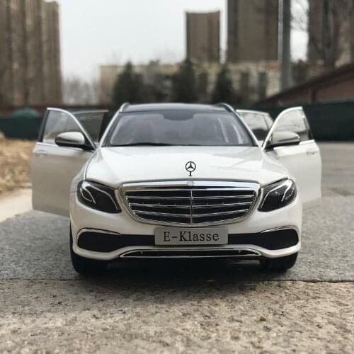 Original factory exquisite diecast 1:18 E series E-Klasse E300 S213 car model for gift