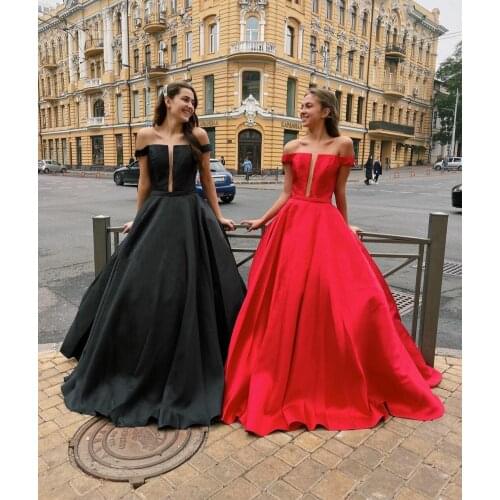 Elegant Long Off Shoulder Satin Prom Dresses with Pockets A-Line Corset Back Red Robes De Mariée Party Gown For Women