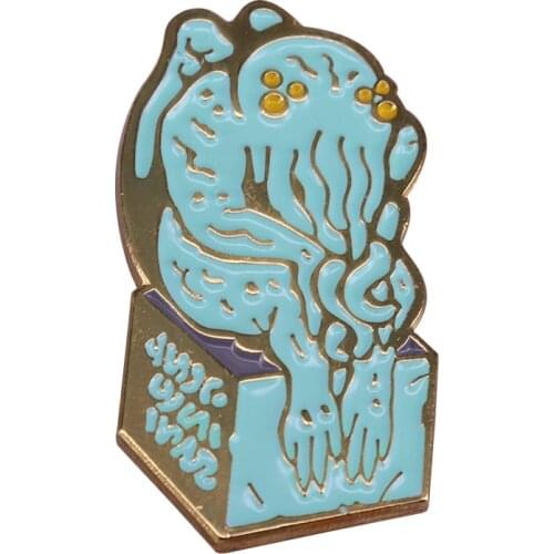 Cthulhu Badge Brooch