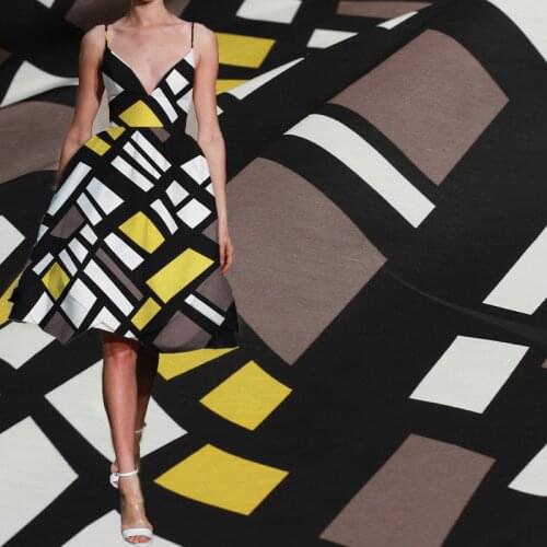 Red Raspberry 32momme Geometry Printed Thick Silk Linen Flax Fabrics Garment Materials Women Dress Sewing DIY Cloth Freeshipping