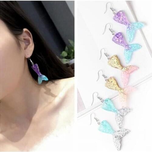 Ey325 2018 hot sale New fashion Bohemia acrylic sequins simple Fish tail earrings Female charm Jewelry 1 pair