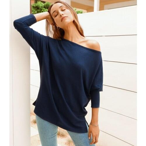 CANVAUS Knitted Blouses