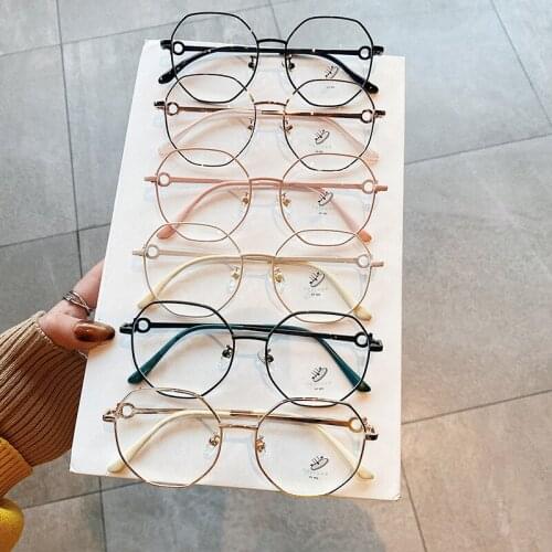 Blue Light Glasses Women 2021 Trending Polygon Round Shape Computer Luxury Designer Mens Glasses Unisex Decorative Eyeglasses