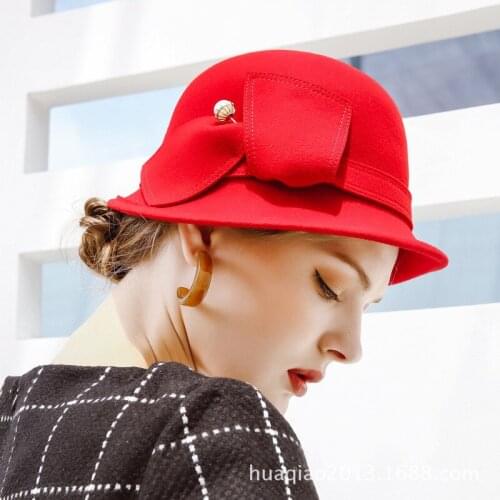 Lady Fedoras Hats New Winter Contracted Wool Basin Stereo Cap Ruffled Pearl Bonnet Cap Dome Bow Hats Students Party Hat B-8874