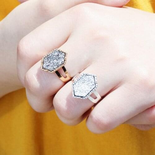 Hot Selling Tone Small Rhomb Multi Color Quartz Stone Inllay Women Fashion Adjustable Ring Jewelry