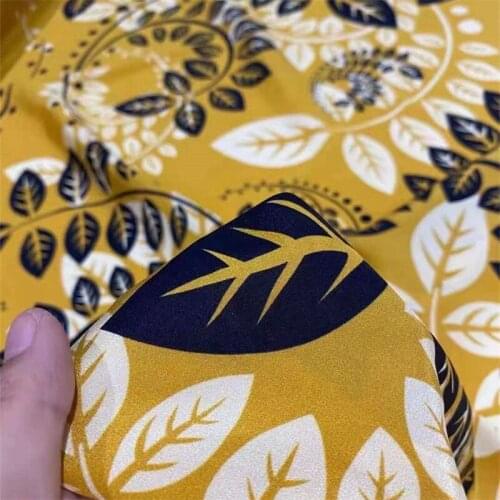 Leaf Flower Silk Fabric High-end Atmospheric Elasticity Double Crepe Cinepe 18 Mumi Dress Shirt Clothing Mulberry Silk Fabric