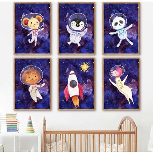 Posters And Prints With Penguin, Giraffe, Mouse, Bee, Astronaut, Nordic Style, Canvas Painting, Wall Pictures, Nursery Decor
