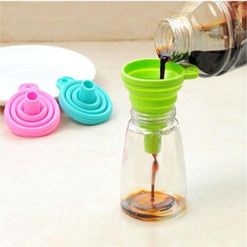 High Quality Food Grade Silicone Gel Folding Funnel Folding Telescopic Long Neck Funnel Liquid Filling Kitchen Tools