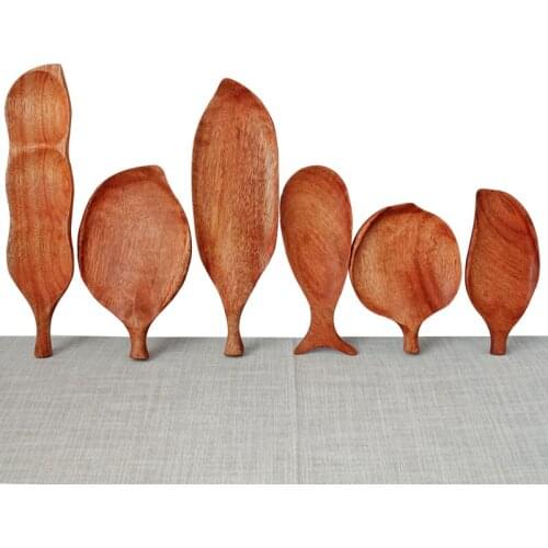 Japan Style Handmade Wooden Fruits Plate Eco Natural Log Wood Leaf Shape Dessert/Snacks/Nuts Plate Creative Storage Trays