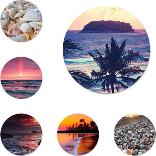 New Arrival A yellow sea star by the sea Badge Brooch Pin Accessories For Clothes Backpack Decoration gift