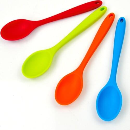 4Color High Grade Silicone Mixing Spoon Utensil Cake Putty Spatula Bakeware Home Tableware