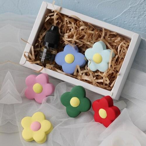 Fondant Cake Silicone Mold 3D Five Petal Flower Mold Car Aromatherapy Plaster Mold Fondant Mold Cake Decorating Chocolate Mold