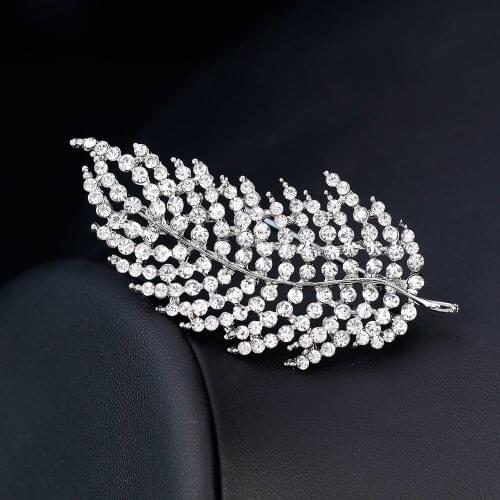 Fashion Jewelry Sexy Hollow Out Crystal Roses Brooch Bride Wedding Brooches Pins